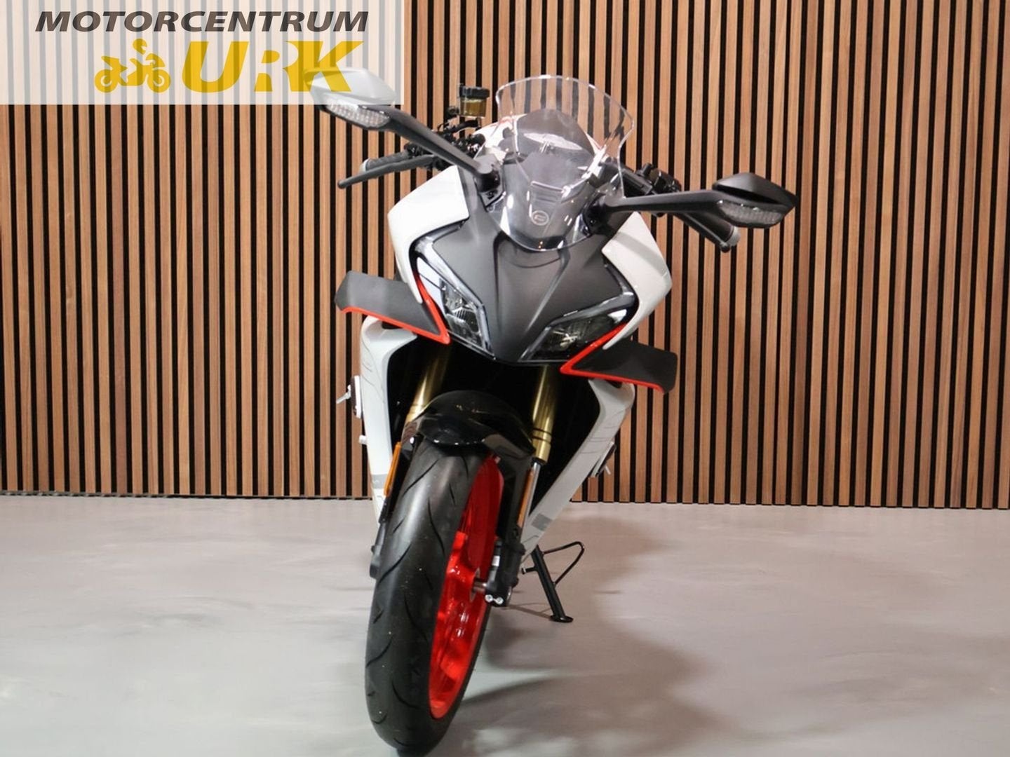 CFMOTO 450 SR (bj 2026), 450 cc, 2 cilinders, Bedrijf, Onbekend