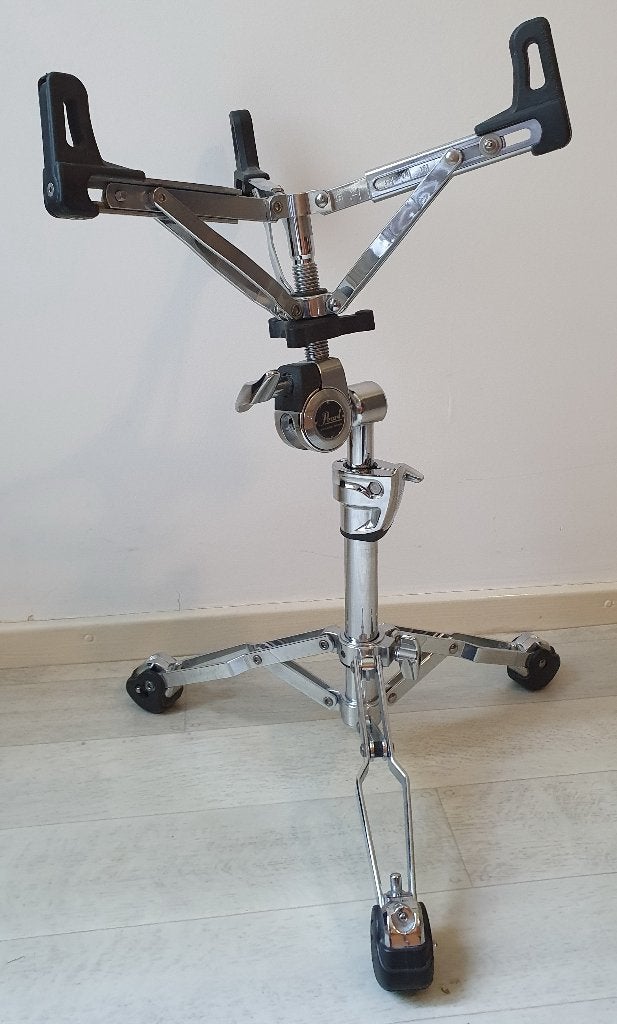 Pearl C2000, Tama low tomstand nieuw, veel drumaccessoires., Muziek en Instrumenten, Ophalen of Verzenden, Nieuw, Drums of Percussie