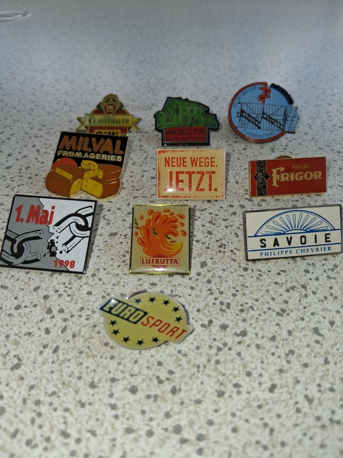 Diverse verzameling pins en speldjes, Ophalen of Verzenden, Zo goed als nieuw, Overige onderwerpen, Speldje of Pin