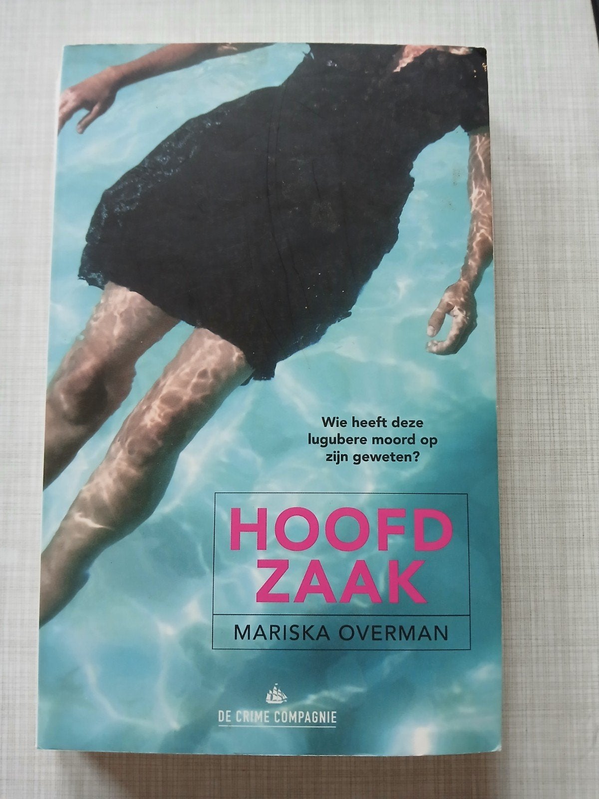 Mariska Overman - Hoofdzaak, Ophalen of Verzenden, Zo goed als nieuw, Mariska Overman