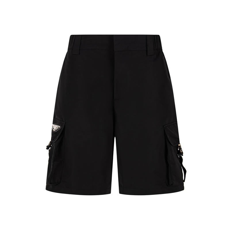 Prada Zwarte Cargo Shorts met Logo, Maat 38/40 (M), Zwart, Ophalen of Verzenden, Zo goed als nieuw