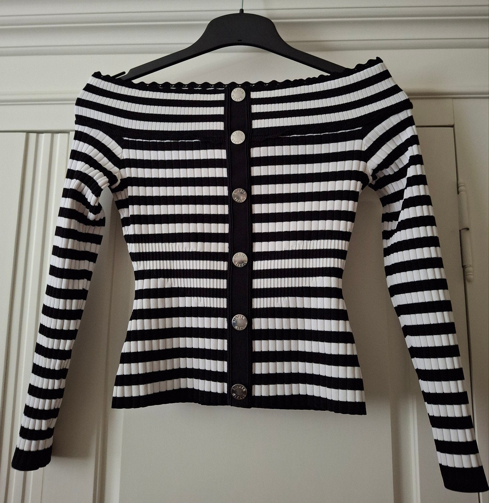 Nikkie trui /shirt off shoulder XS, Verzenden, Zwart, Zo goed als nieuw, Nikkie