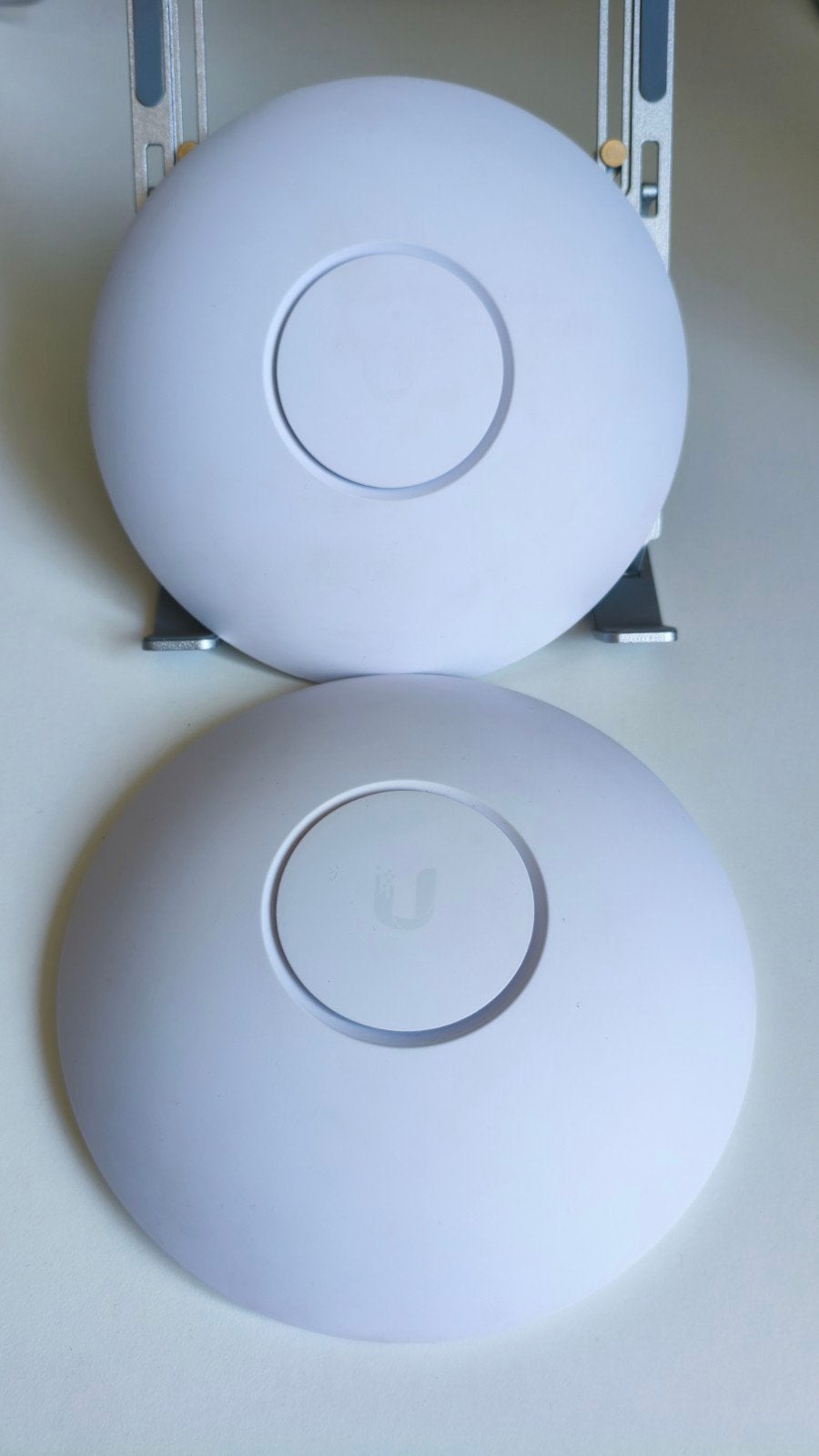 Ubiquiti UniFi UAP-AC-LR Access Point (2 stuks), Computers en Software, Accesspoints, Zo goed als nieuw, Ophalen of Verzenden
