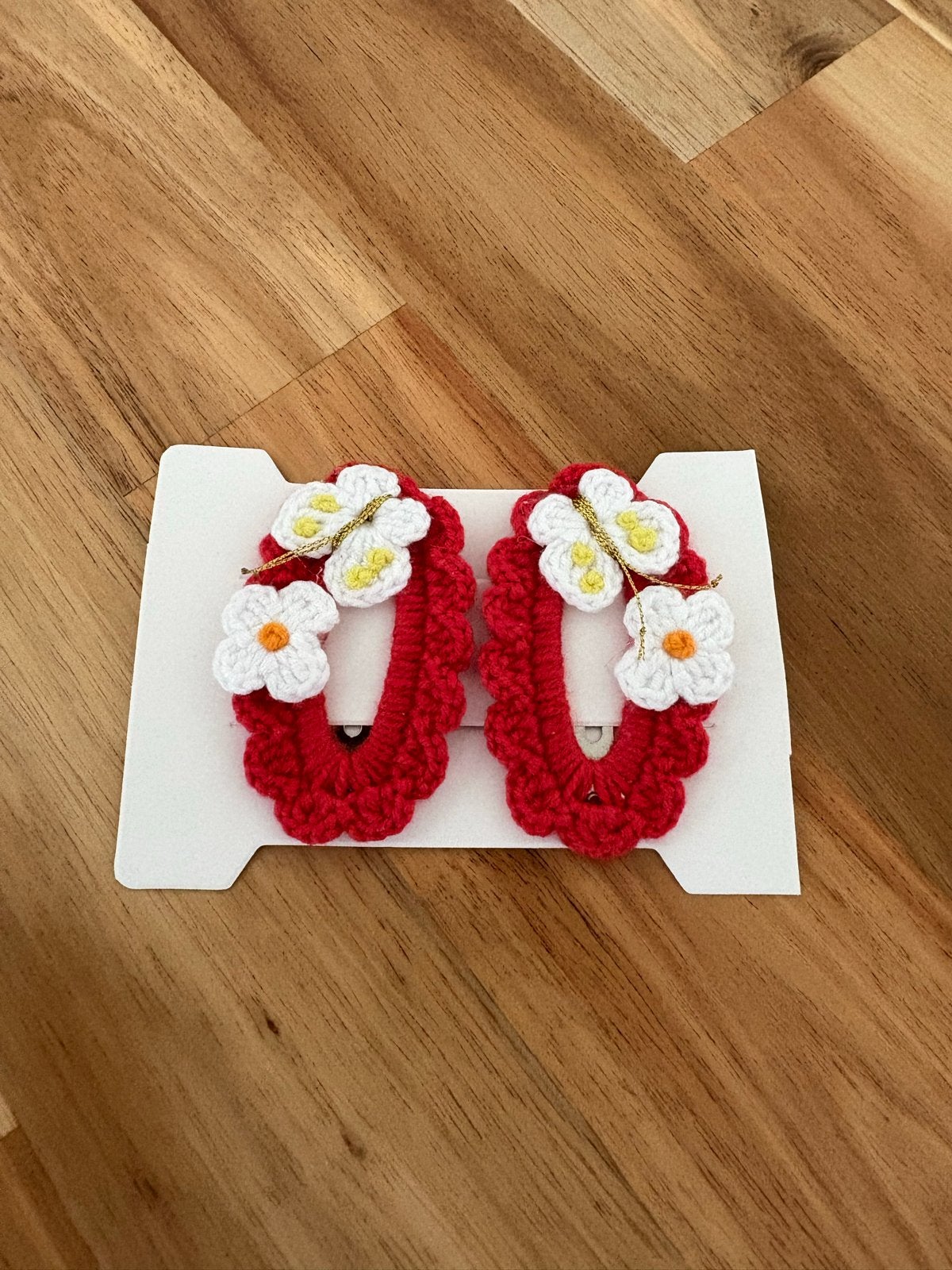 Handgemaakte gehaakte haarclips met vlinders en bloemen, Ophalen of Verzenden, Nieuw, Breien, Overige typen