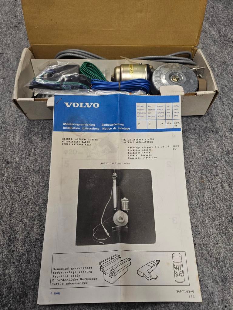 NOS Volvo 340/360 elektrische antenne, Ophalen
