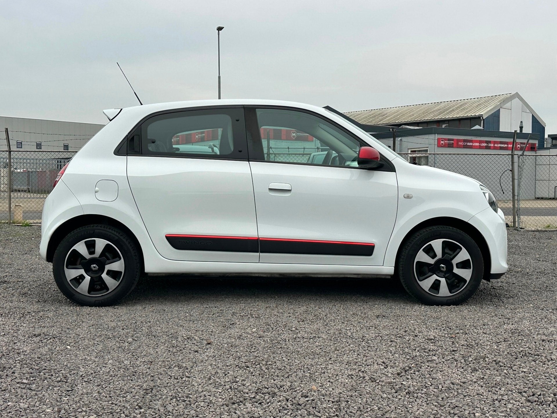 Renault Twingo 1.0 SCe Collection/AIRCO/NW APK, Auto's, Dealer onderhouden, Gebruikt, Euro 6, 4 stoelen