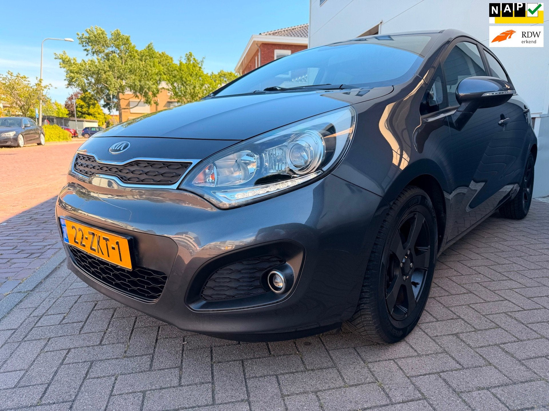Kia Rio 1.2 CVVT Design Edition/Airco/Cruise-c/Led/Pdc/1eige, Auto's, Kia, Bedrijf, Te koop, Rio, ABS, Airbags, Airconditioning