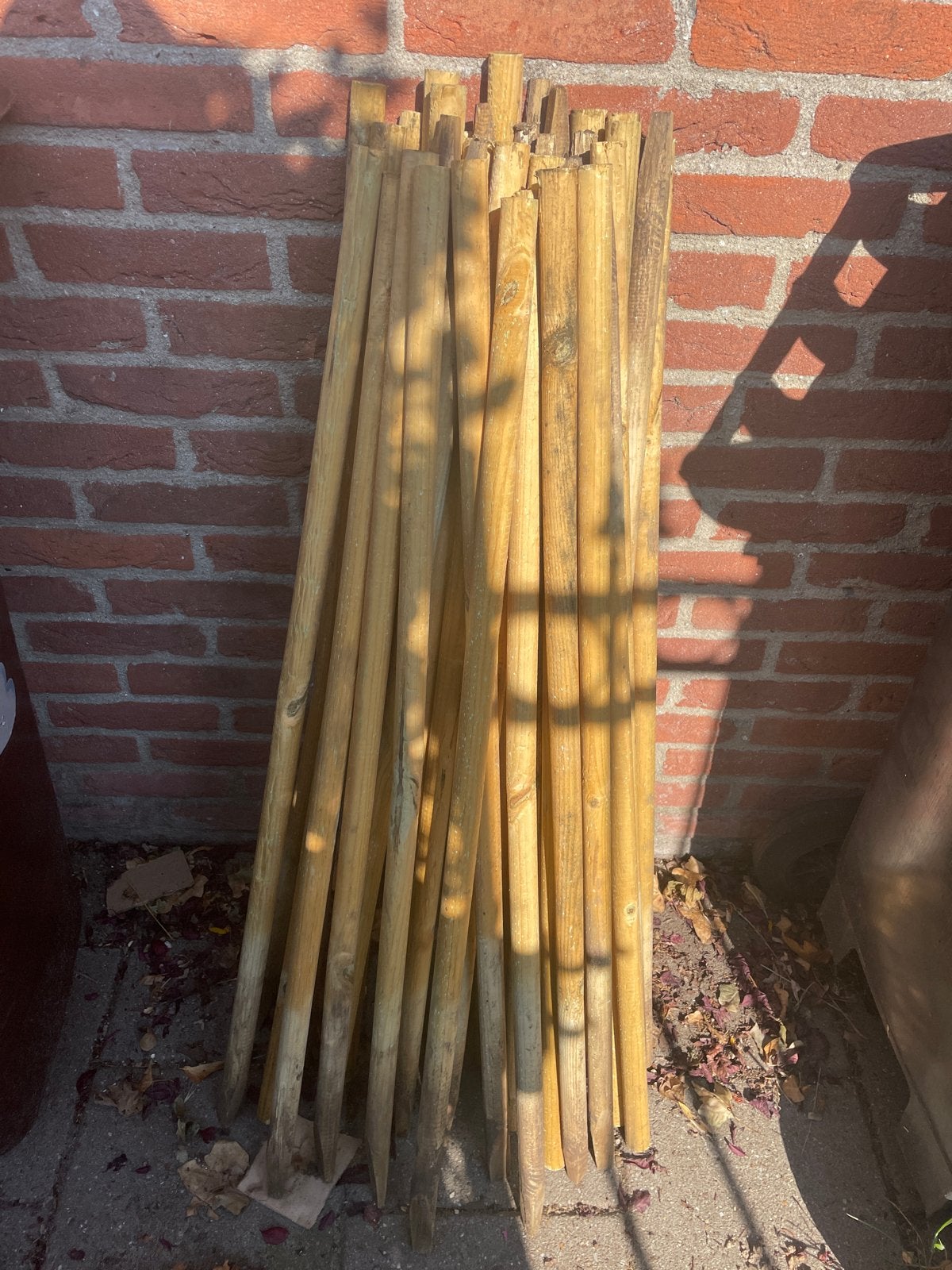 38 Geïmpregneerde Grenen Tuinpalen Rond - 100cm, Ophalen, Gebruikt, Minder dan 180 cm, Palen