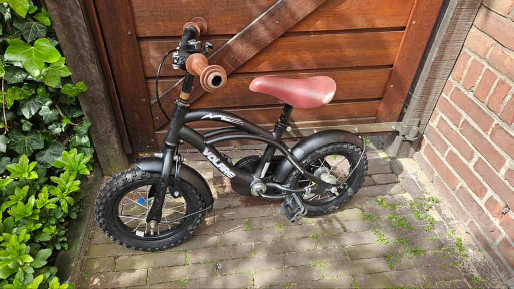 Volare kinderfiets 12 inch - Zwart, Ophalen, Terugtraprem, Gebruikt, Volare
