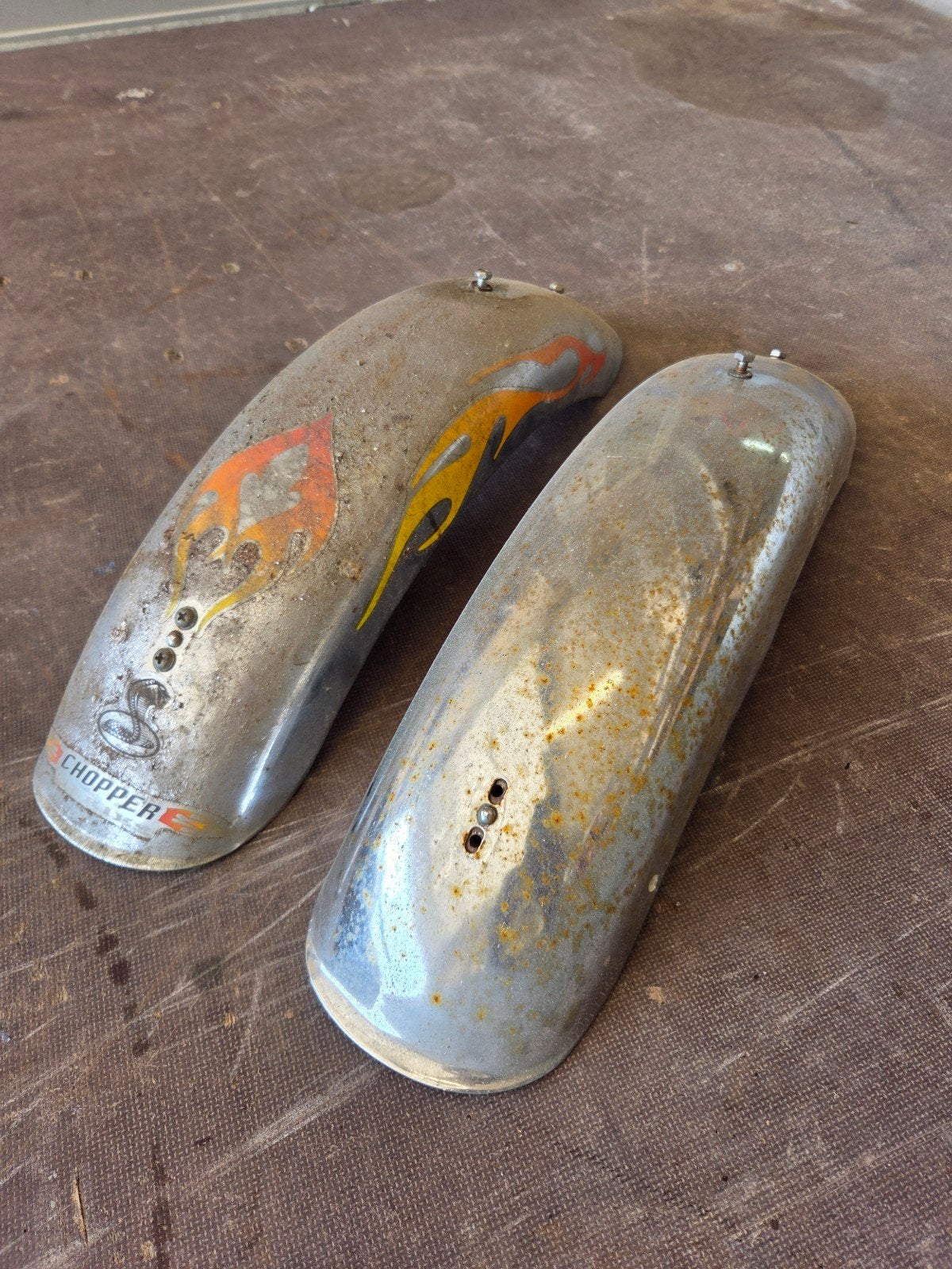 2 grote spatborden geschikt voor chopper fiets of kar oid, Ophalen of Verzenden, Gebruikt, Spatbord, Staal