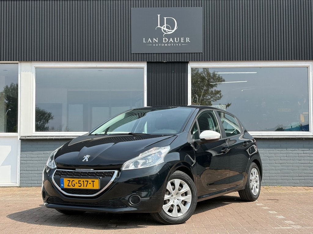 Peugeot 208 1.2 PureTech / Airco / Lage Kilometerstand !, Auto's, Voorwielaandrijving, 450 kg, Euro 6, 1199 cc