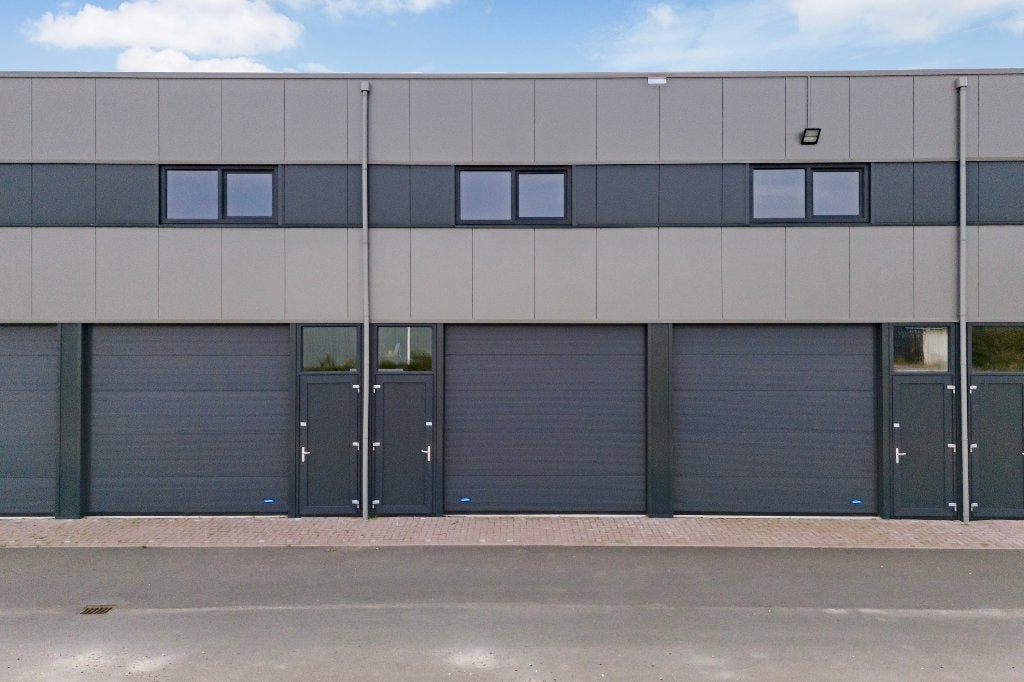 Te huur loods Aldebaranweg 30 a 25 - LEEUWARDEN, 98 m², Huur, Bedrijfsruimte