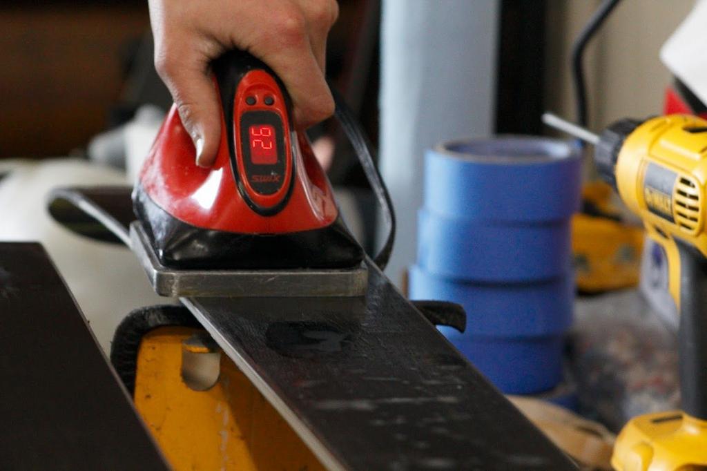 Handmatig Waxen & Slijpen van Ski’s of Snowboard, 160 tot 180 cm, Zo goed als nieuw, Ski's, Ophalen