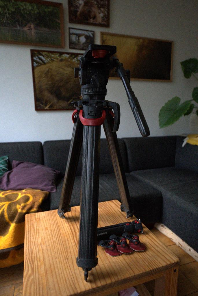 Sachtler 18 S2 + Flowtech 100 MS, Gebruikt, 150 tot 175 cm, Met balhoofd, Ophalen of Verzenden