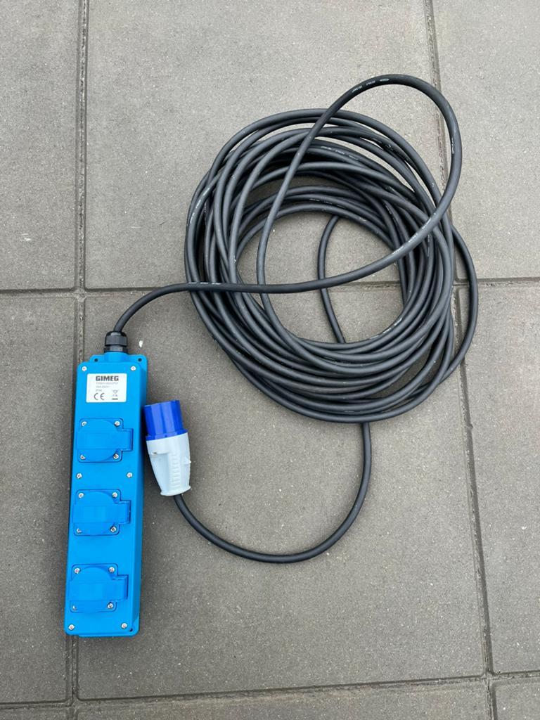 Gimeg verdeeldoos 15 meter kabel, Caravans en Kamperen, Ophalen, Zo goed als nieuw