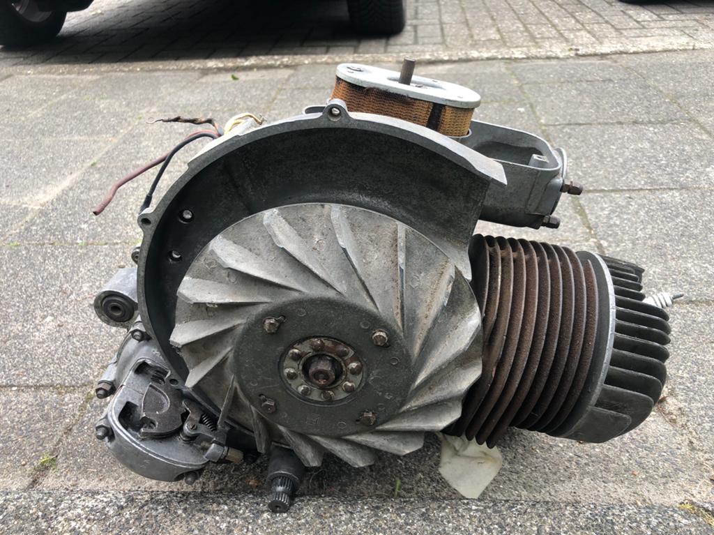 Vespa GLa 3 bak motorblok, Ophalen
