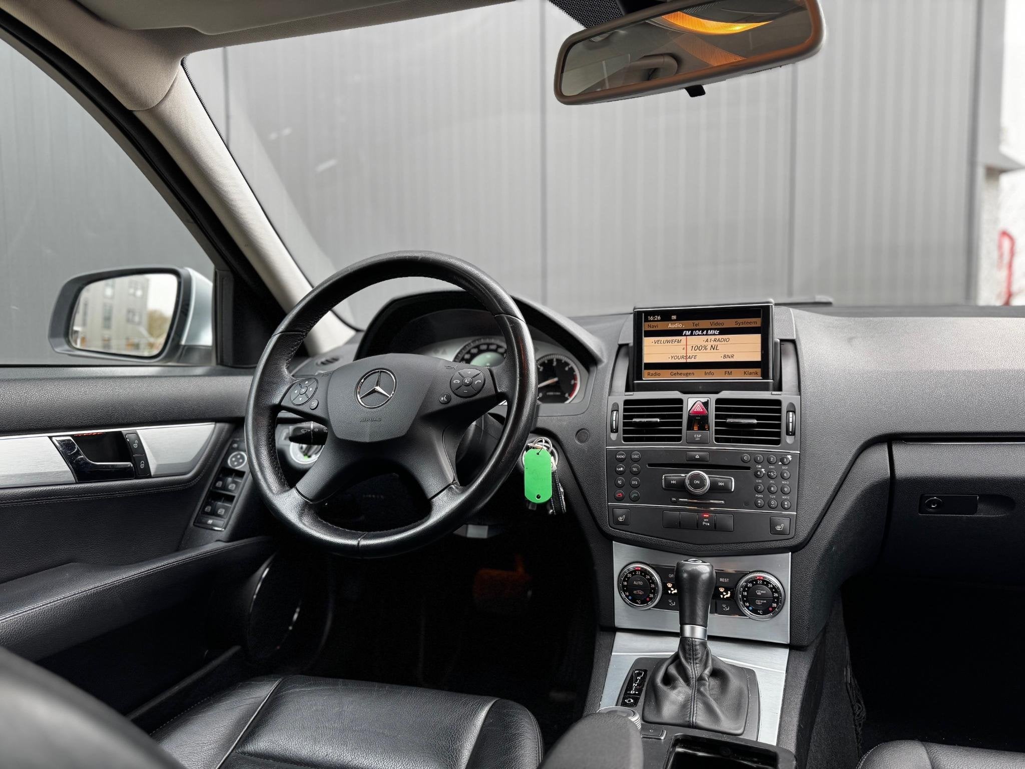 Mercedes-Benz C-klasse Estate 320 CDI Avantgarde | Keurige a, Auto's, Achterwielaandrijving, 197 €/maand, 1650 kg, 2987 cc