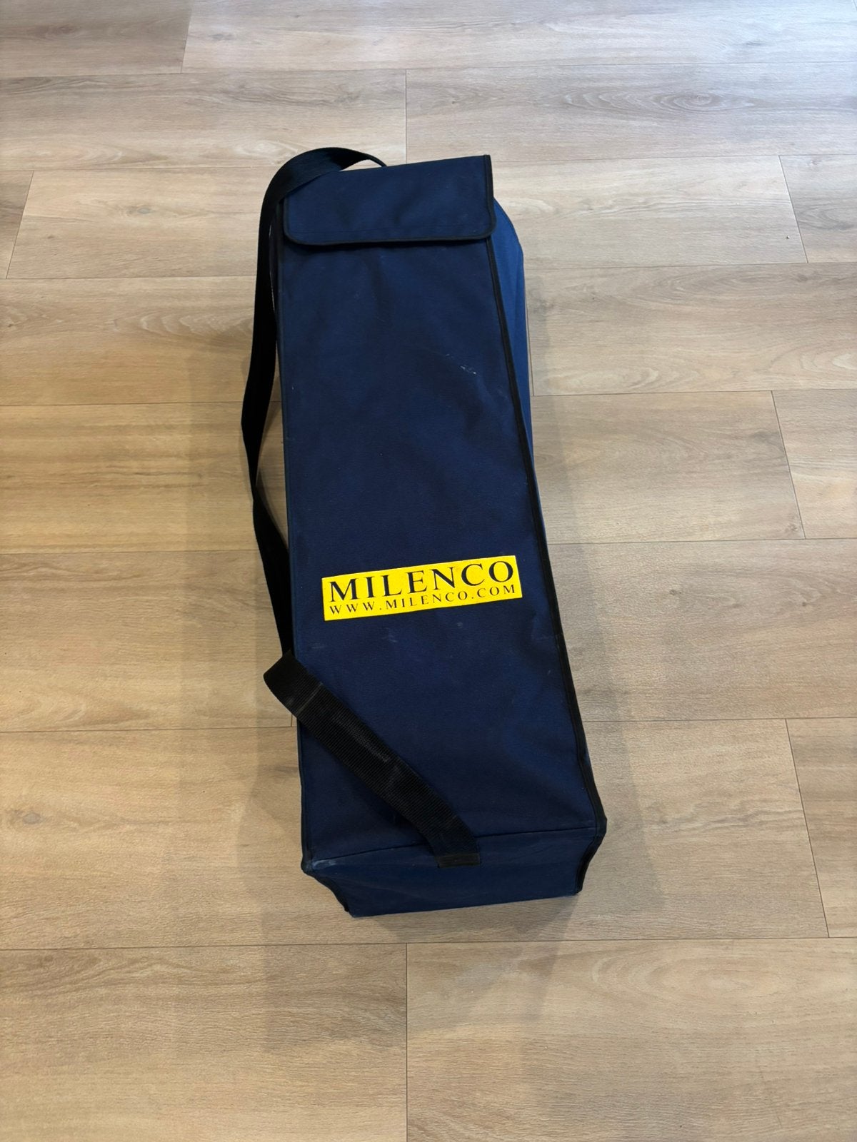 Milenco., Caravans en Kamperen, Kampeeraccessoires, Ophalen, Zo goed als nieuw
