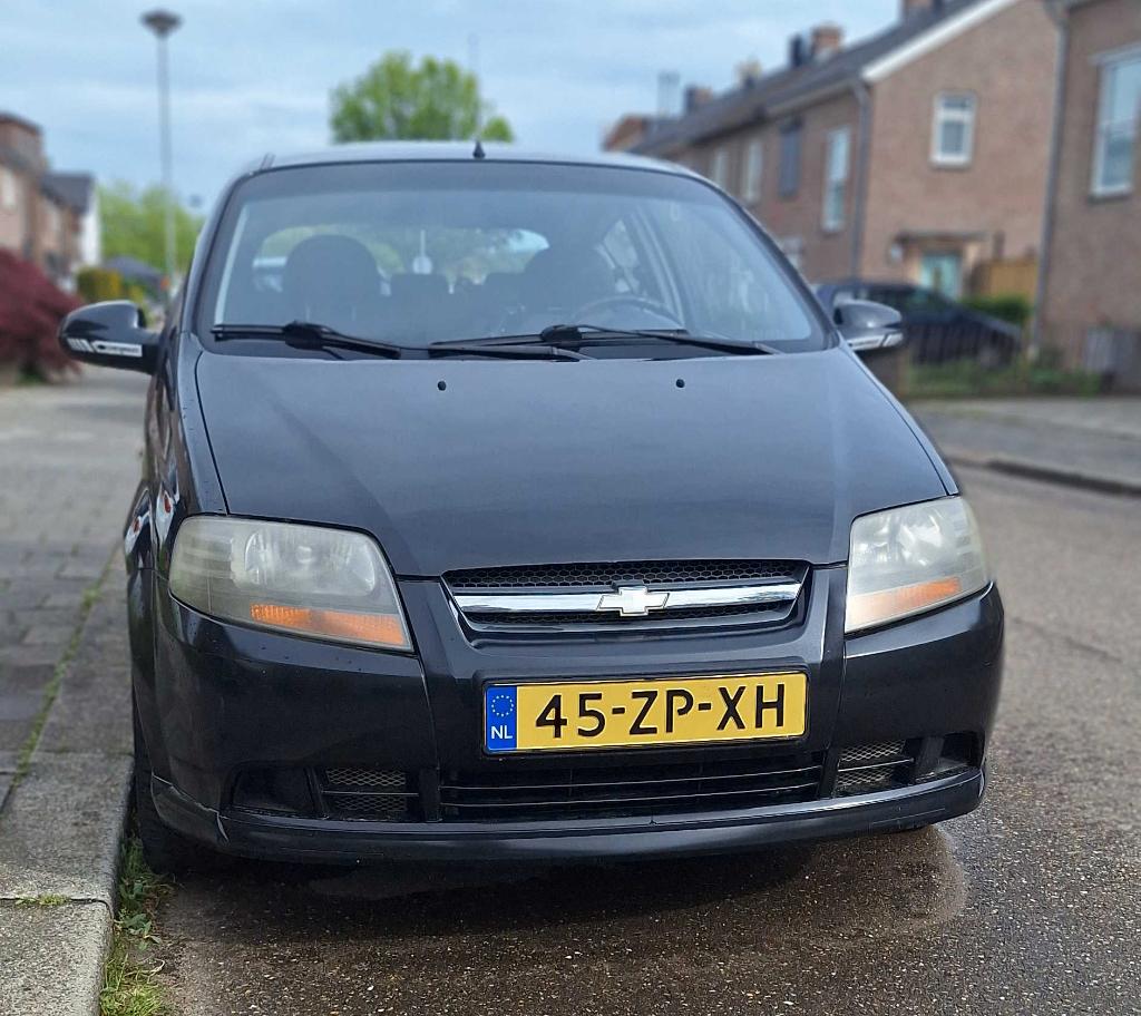 Chevrolet Kalos 1.4 16V 2008 Zwart Airco Trekhaak ZIE TEKST!, Voorwielaandrijving, 40 €/maand, 4 cilinders, Kalos