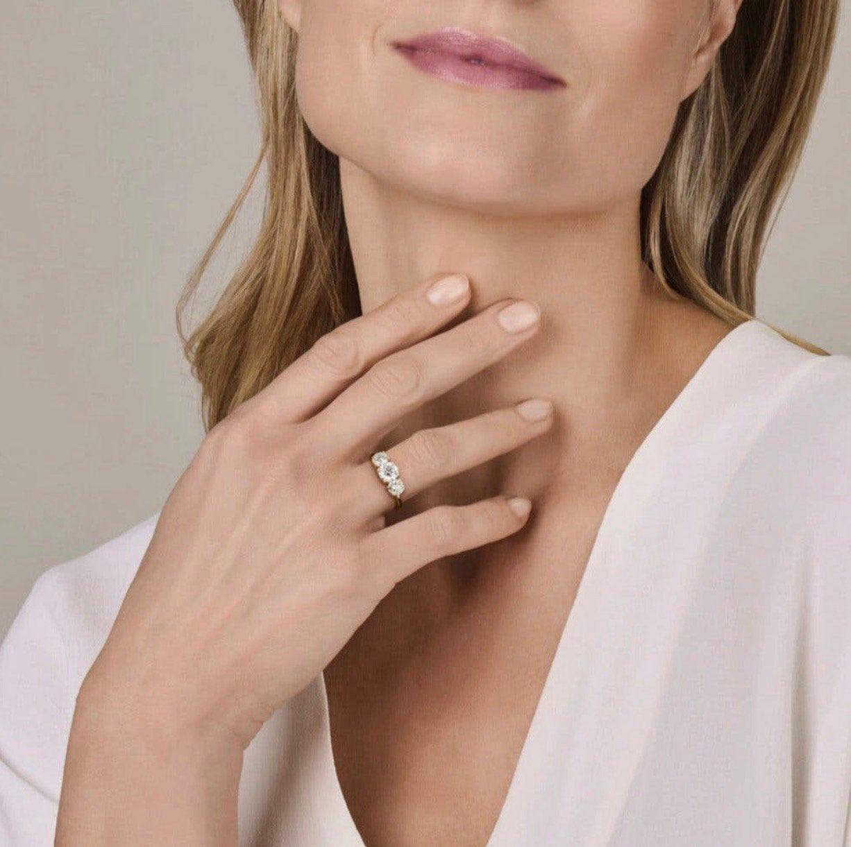 Gouden Trilogie ring met 3 diamanten 2.05ct met certificaat!, Nieuw, Ophalen of Verzenden, 17 tot 18, Met edelsteen