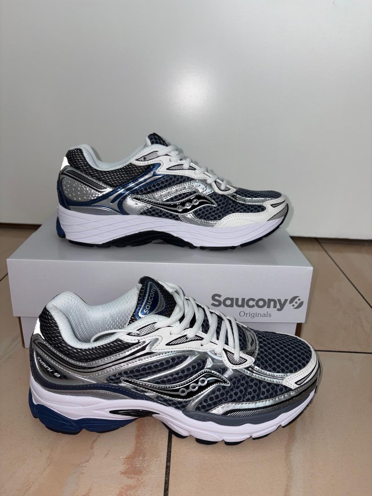Saucony Originals – blauw/Navy – Nieuw - maat 42 43 44, Sport en Fitness, Loopsport en Atletiek, Ophalen of Verzenden, Nieuw, Hardloopschoenen