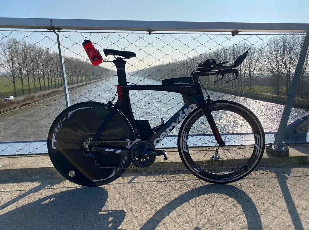 Cervélo P3 Tijdritfiets– Ultegra – incl. FFWD wielen, Carbon, Heren, Meer dan 20 versnellingen, 53 tot 57 cm