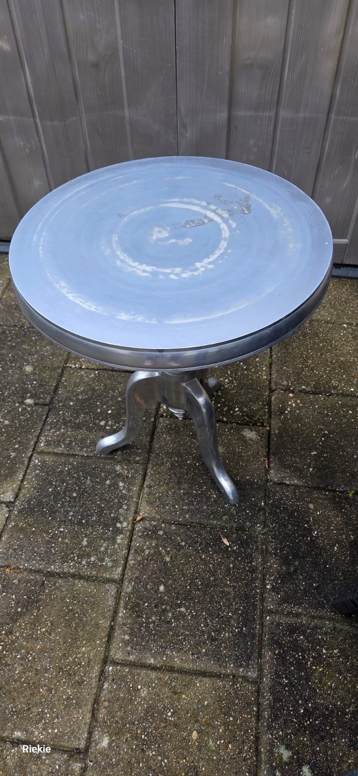 Metalen bijzettafel - Rond, Huis en Inrichting, Minder dan 55 cm, Gebruikt, Metaal of Aluminium, Rond