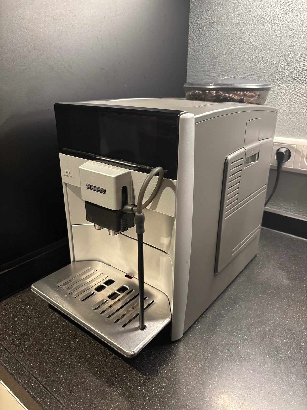 Siemens EQ6 S300 Koffiemachine, Ophalen, Gebruikt, Koffiemachine, Gemalen koffie