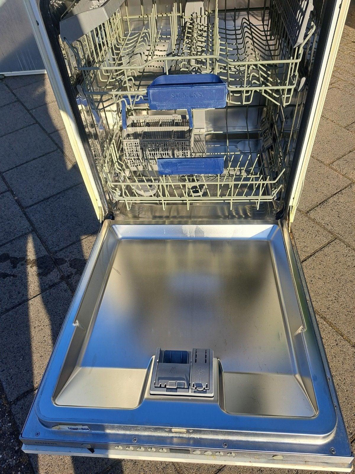 Siemens vaatwasser. Werkt perfect.Indien gewenst kan ik het, Ophalen of Verzenden, Zo goed als nieuw