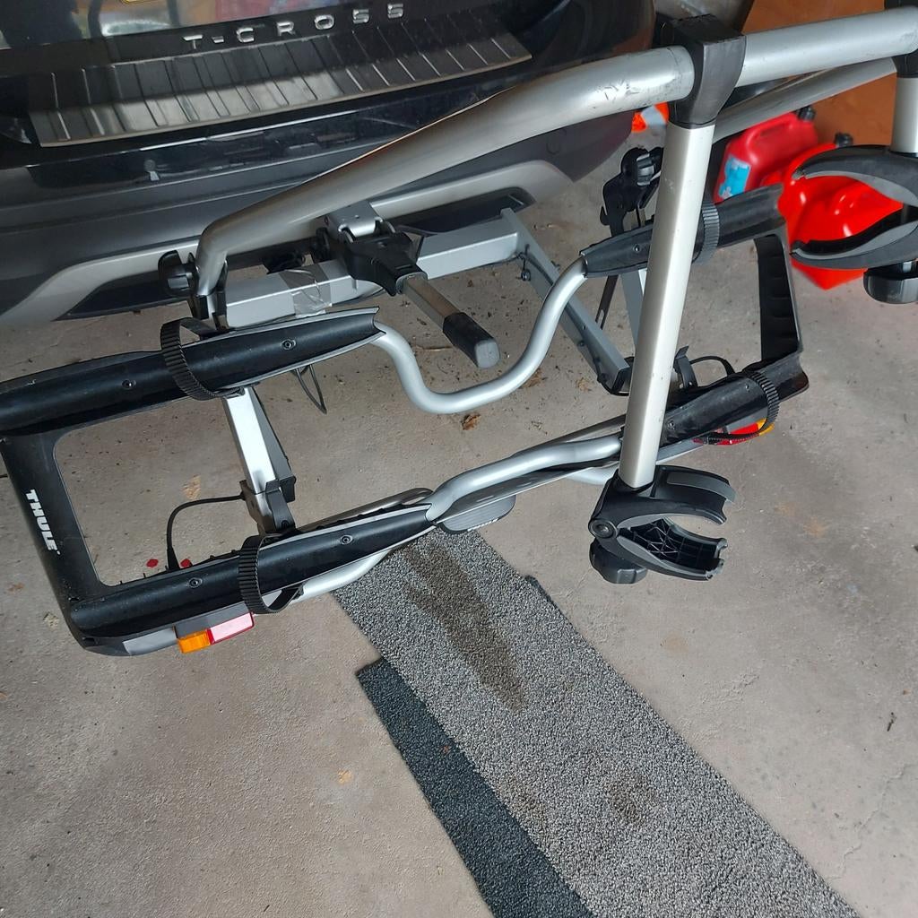 Thule fietsdrager, Auto diversen, Fietsendragers, Ophalen, Gebruikt, 2 fietsen, Trekhaakdrager