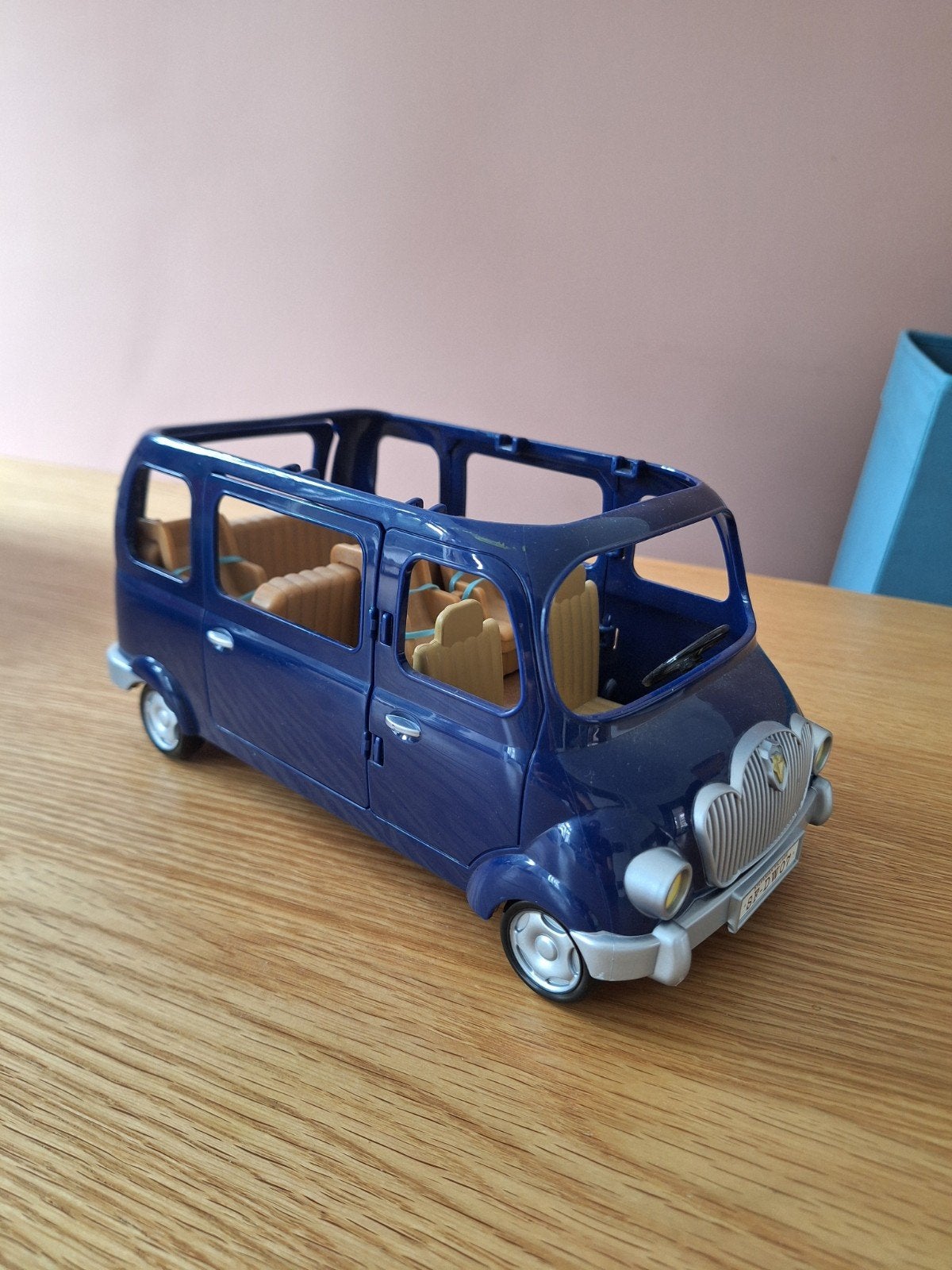 Sylvanian Families familiewagen, Ophalen, Zo goed als nieuw, Poppenhuis