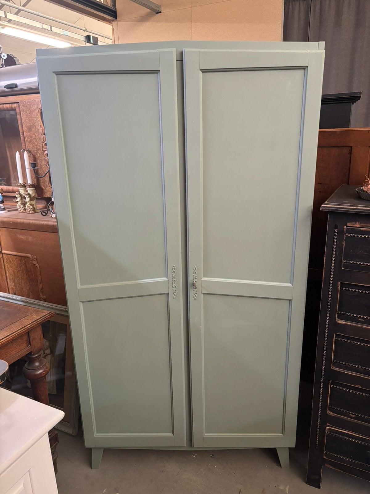 Vintage brocante kledingkast, Studio Larilo, Kast, 50 tot 70 cm, 105 cm of meer