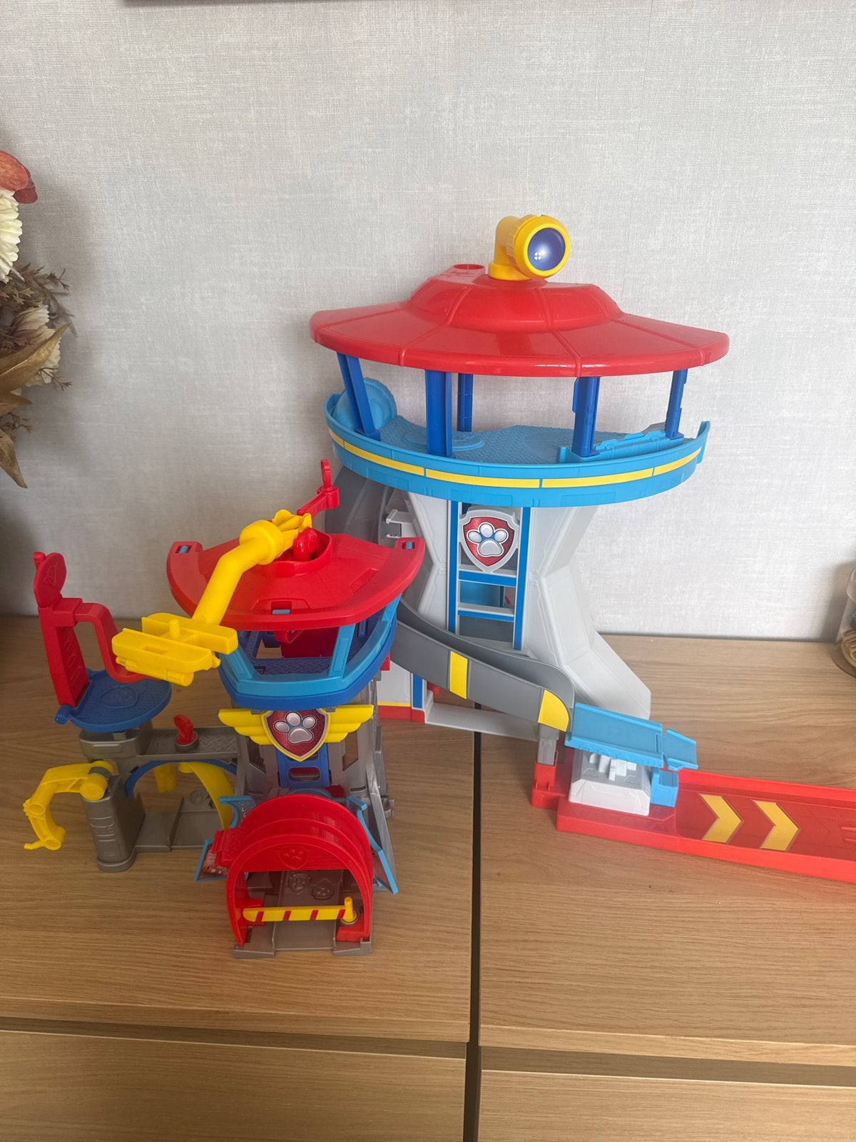 Paw Patrol Uitkijktorens - 2 Complete Speelsets, Kinderen en Baby's, Speelgoed | Actiefiguren, Ophalen of Verzenden, Zo goed als nieuw