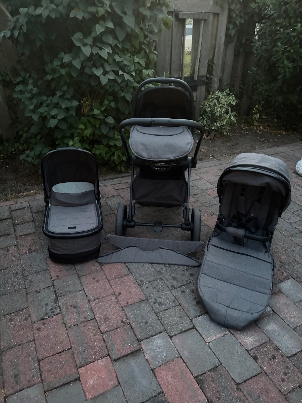 Cangaroo Cristiano 3-in-1 Kinderwagen - Grijs, Zo goed als nieuw, Combiwagen, Met autostoeltje, Ophalen