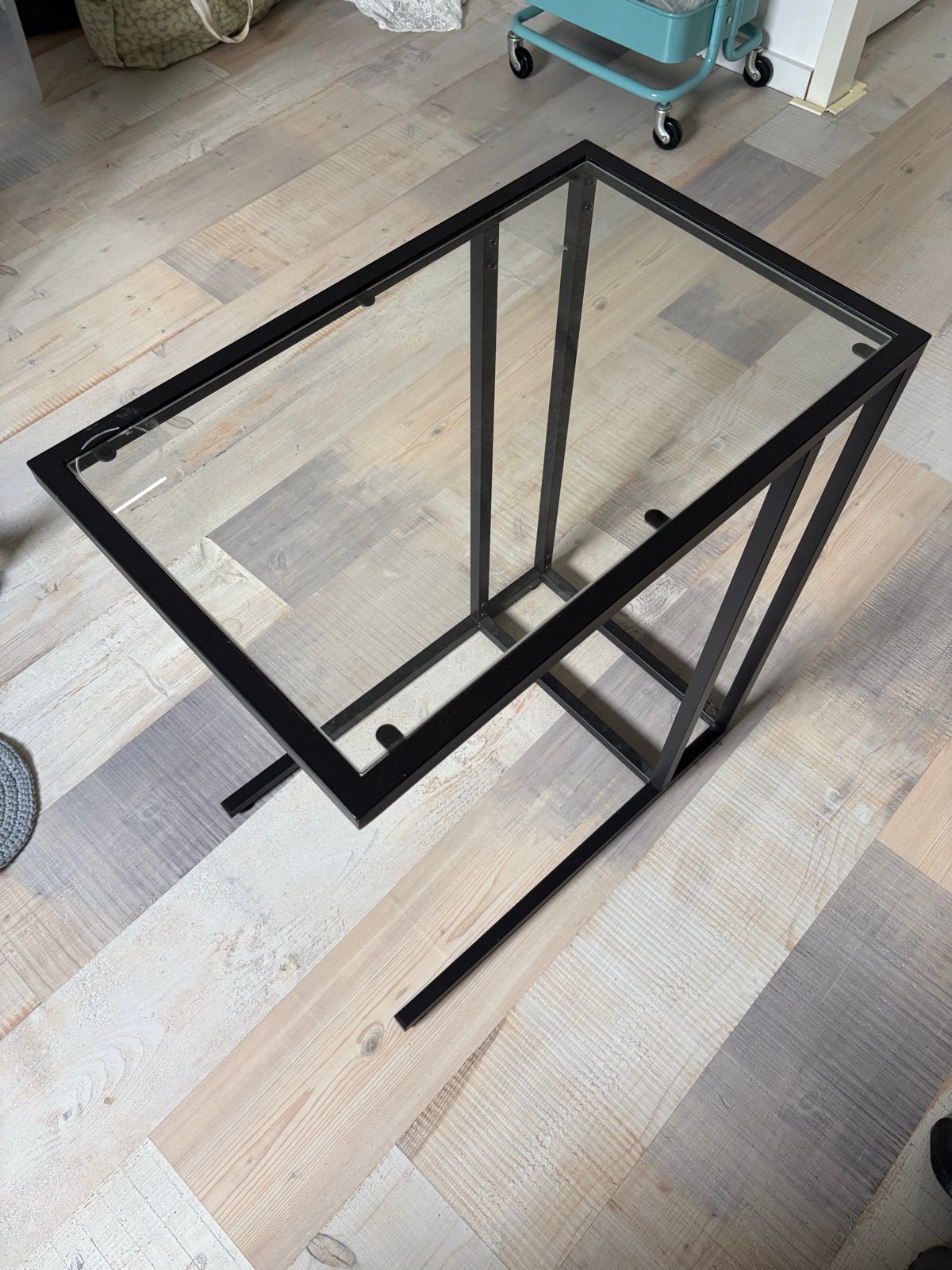 Ikea vittsjö bijzettafel, Ophalen, Gebruikt, 55 tot 75 cm, Glas