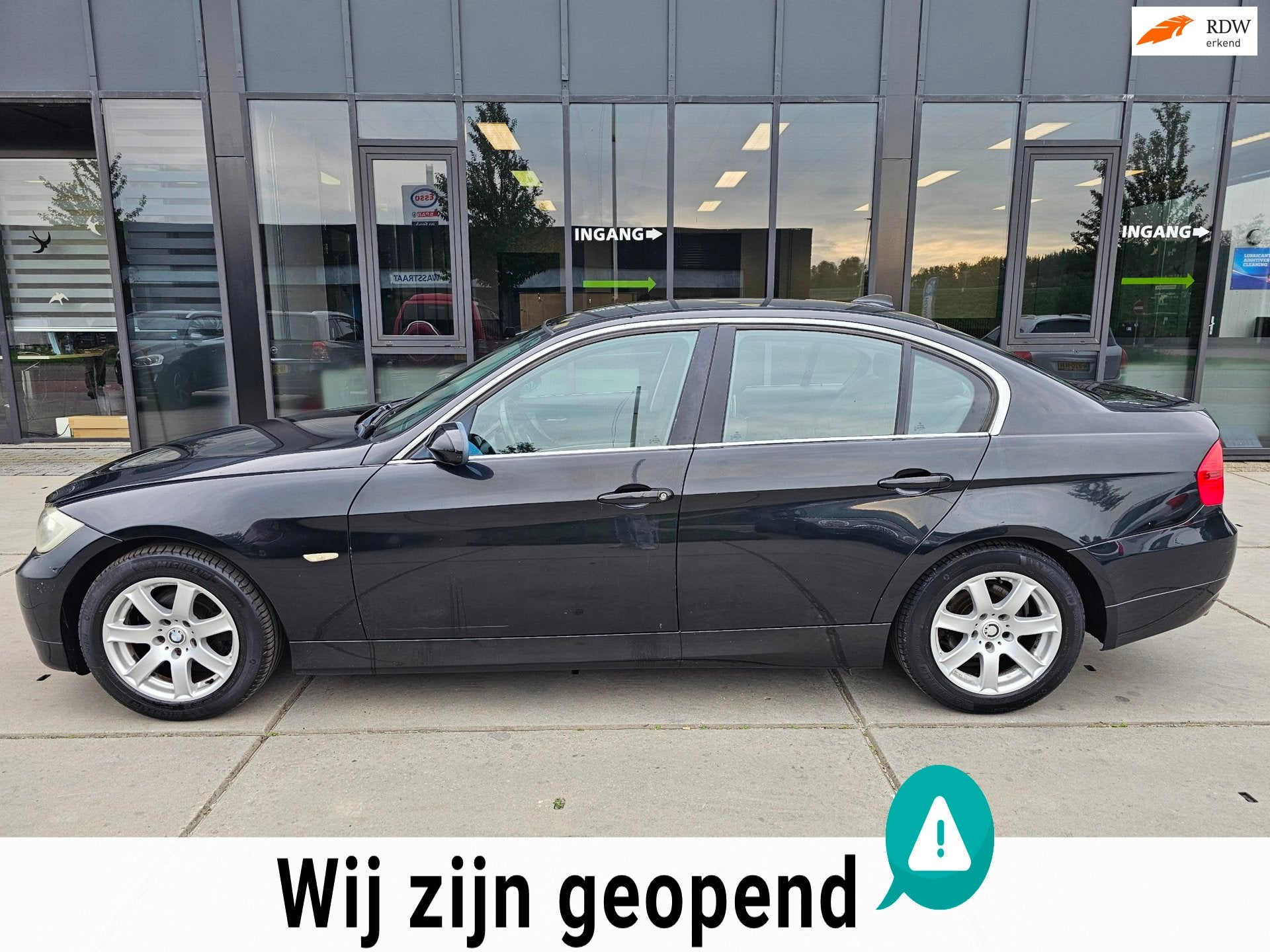 BMW 3-serie 320i Business Line - NIEUWE APK - Cruise -, 1345 kg, Zwart, 4 cilinders, Zwart