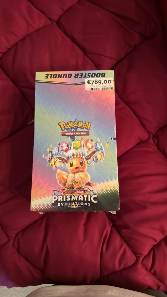 Sealed Prismatic evolutions booster bundel display!, Ophalen of Verzenden, Zo goed als nieuw