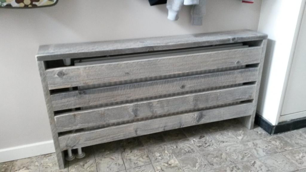 Radiator ombouw steigerhout, Doe-het-zelf en Verbouw, Verwarming en Radiatoren, Ophalen, Radiator, 30 tot 80 cm