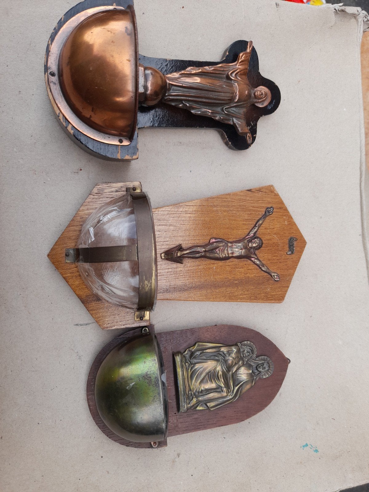 Set van 3 Antieke Wijwaterbakjes - Religieuze Kunst, Ophalen