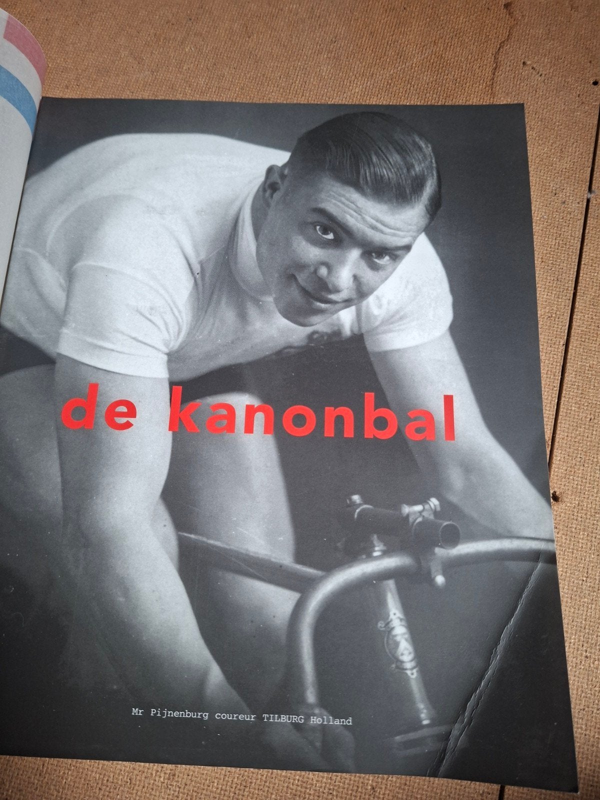 De Kanonbal: Jan Pijnenburg, Tilburgse wielerlegende, Verzenden, Zo goed als nieuw, Onbekend, Lopen en Fietsen