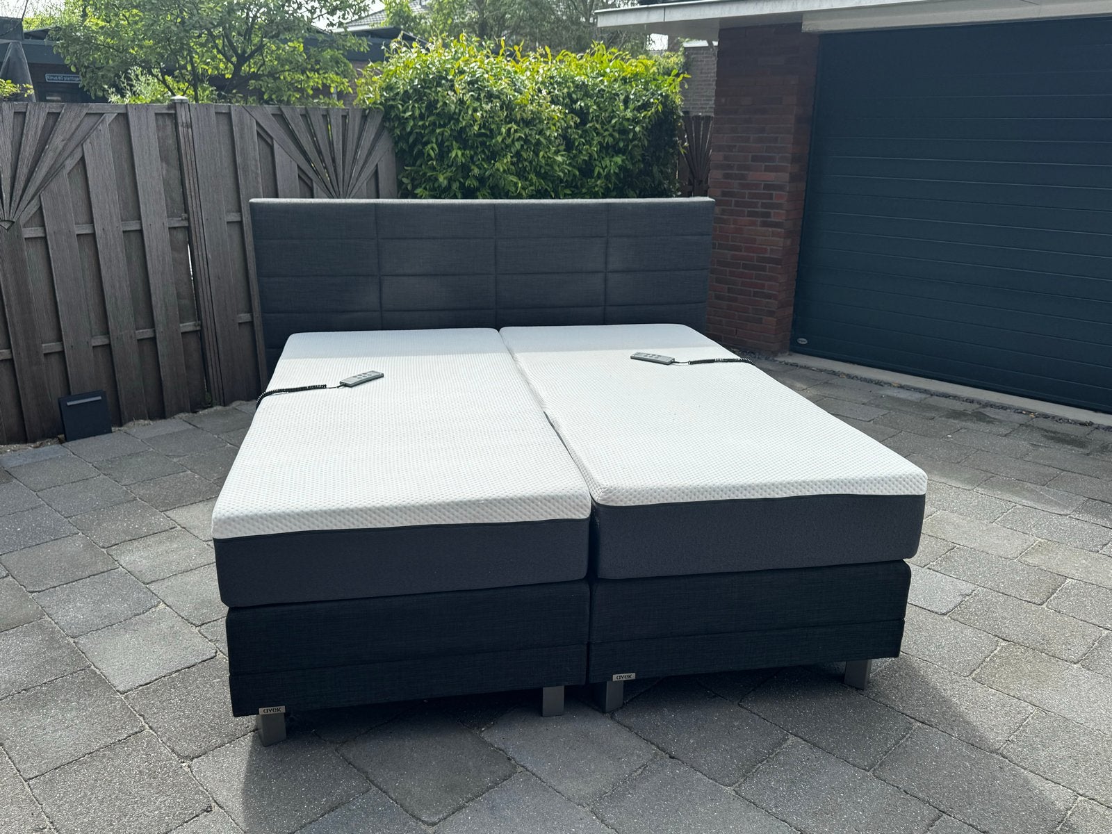 AVEK elektrisch verstelbare boxspring, Verstelbaar, Tweepersoons, Ophalen of Verzenden, Zo goed als nieuw