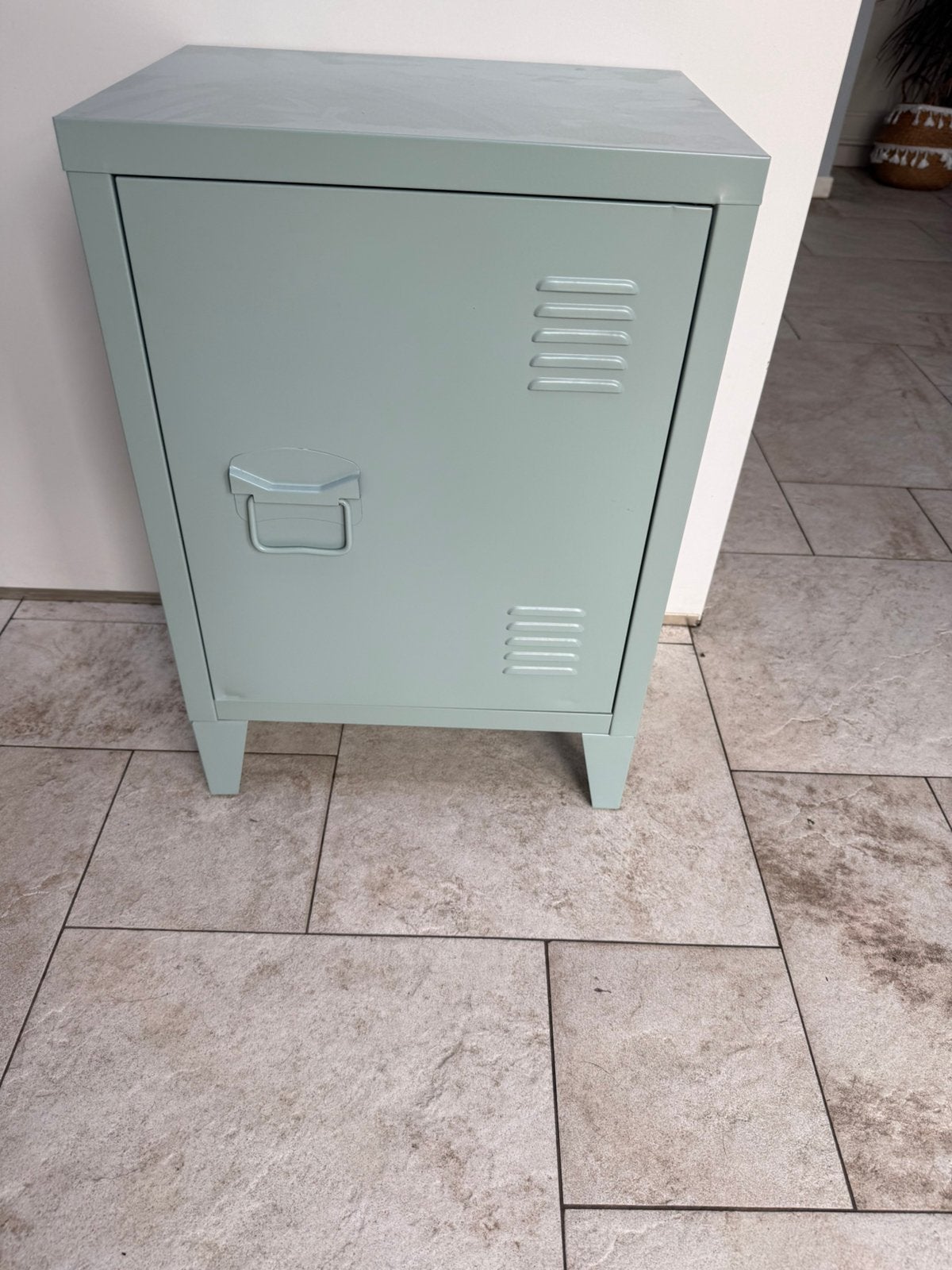 Metalen nachtkastje, Huis en Inrichting, Slaapkamer | Nachtkastjes, Gebruikt, Minder dan 45 cm, Metaal of Aluminium, 55 tot 70 cm