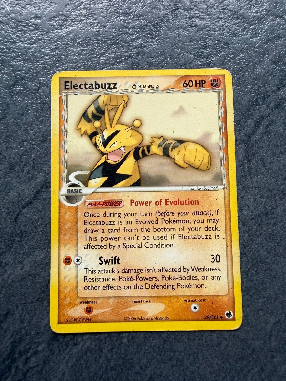 Electabuzz, Ophalen of Verzenden, Zo goed als nieuw