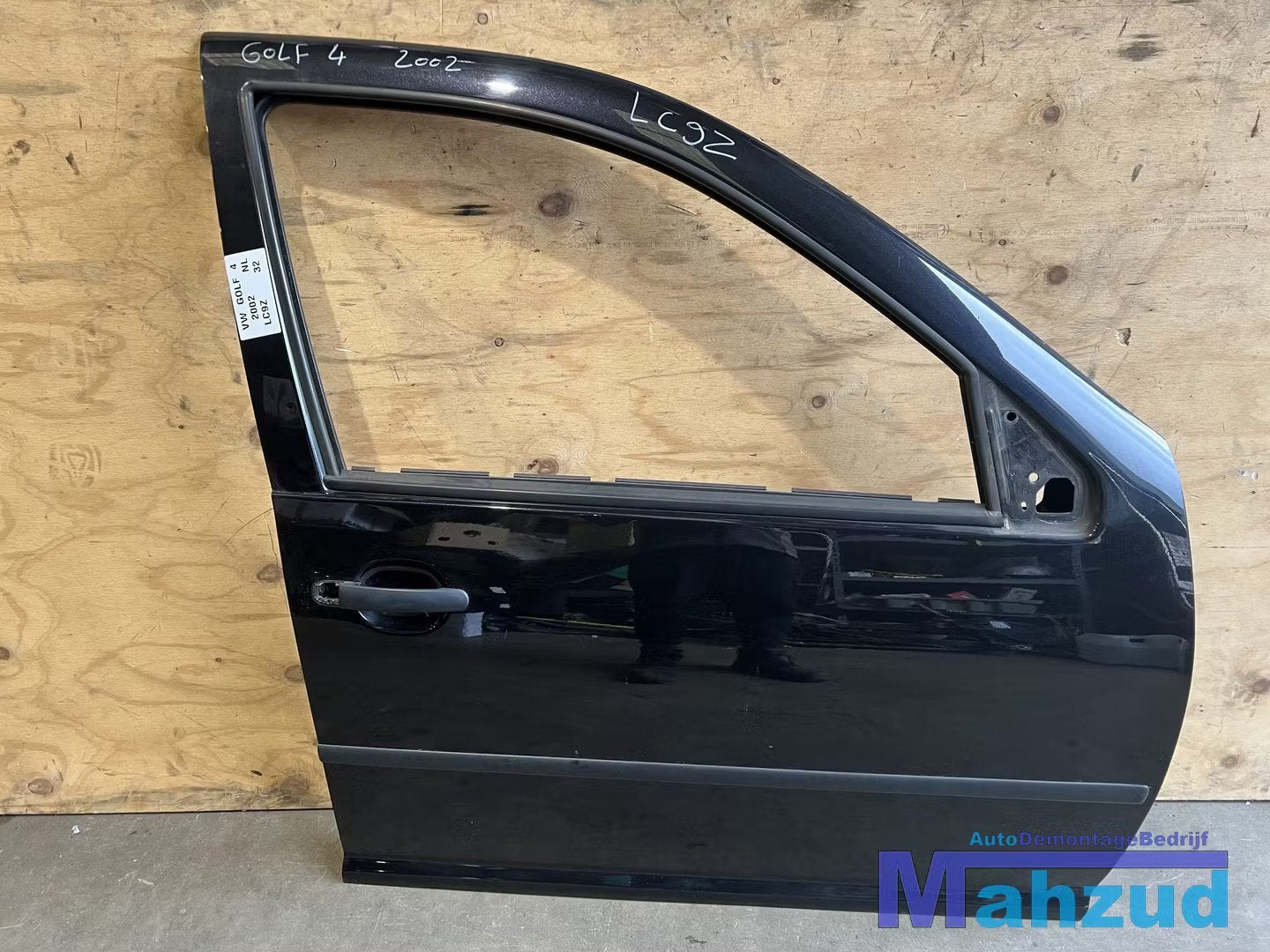 VW GOLF 4 Zwart LC9Z Rechts voor deur 1998-2003, Gebruikt, Volkswagen AG, Volkswagen, Deur