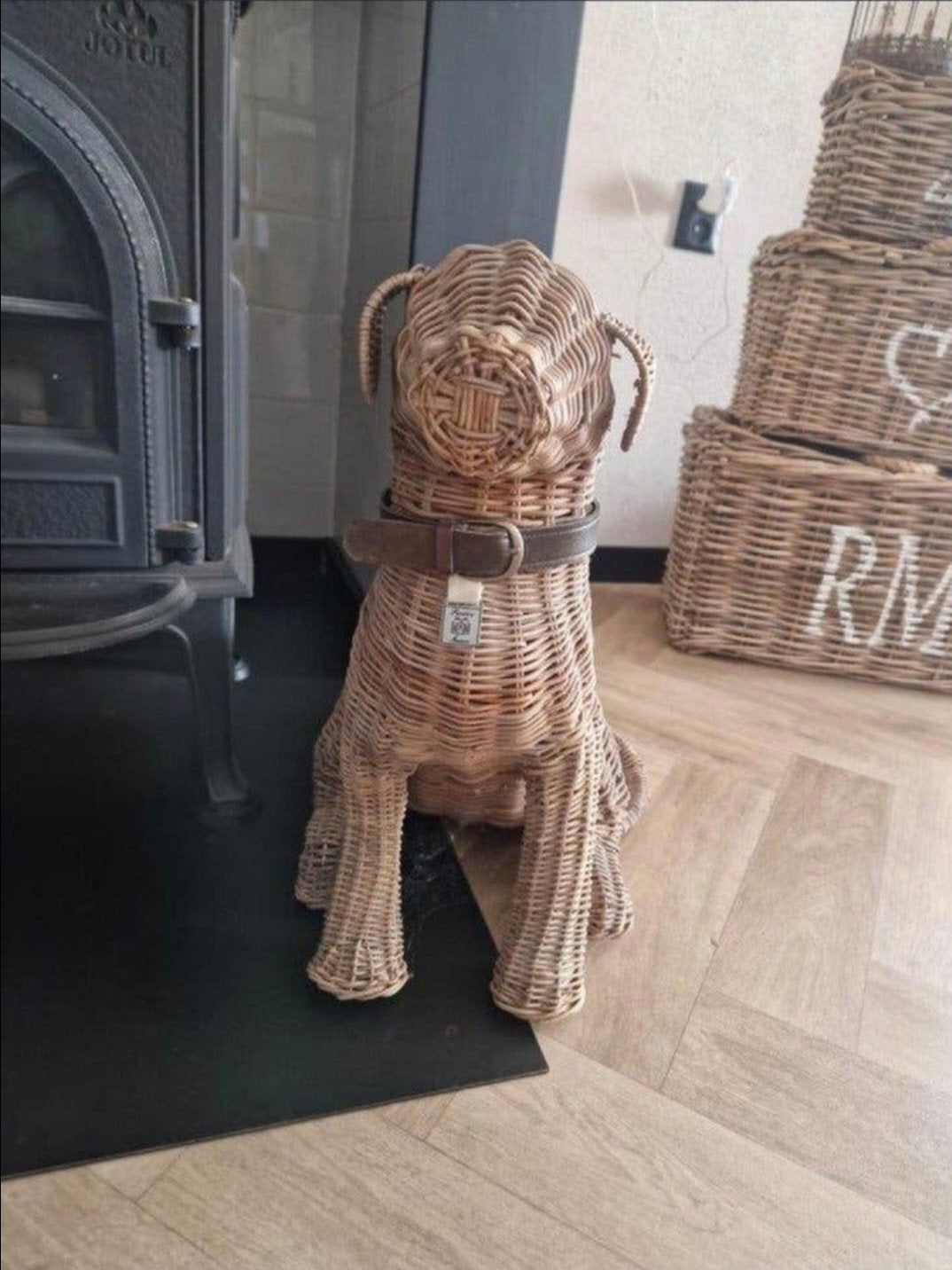riviera maison rattan hond, Ophalen, Zo goed als nieuw