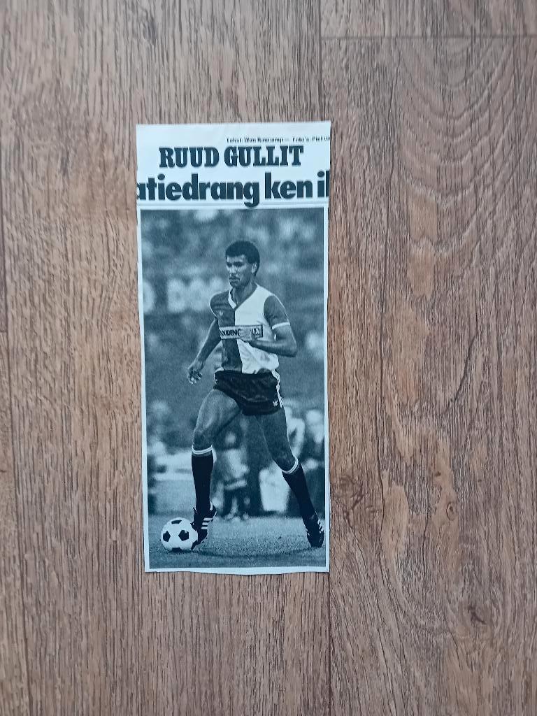 Knipsel - Ruud Gullit - Feyenoord, Verzamelen, Sportartikelen en Voetbal, Ophalen of Verzenden, Gebruikt, Feyenoord, Poster, Plaatje of Sticker