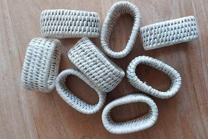 8 nieuwe rotan servetringen, Overige materialen, Overige typen, Nieuw, Ophalen of Verzenden