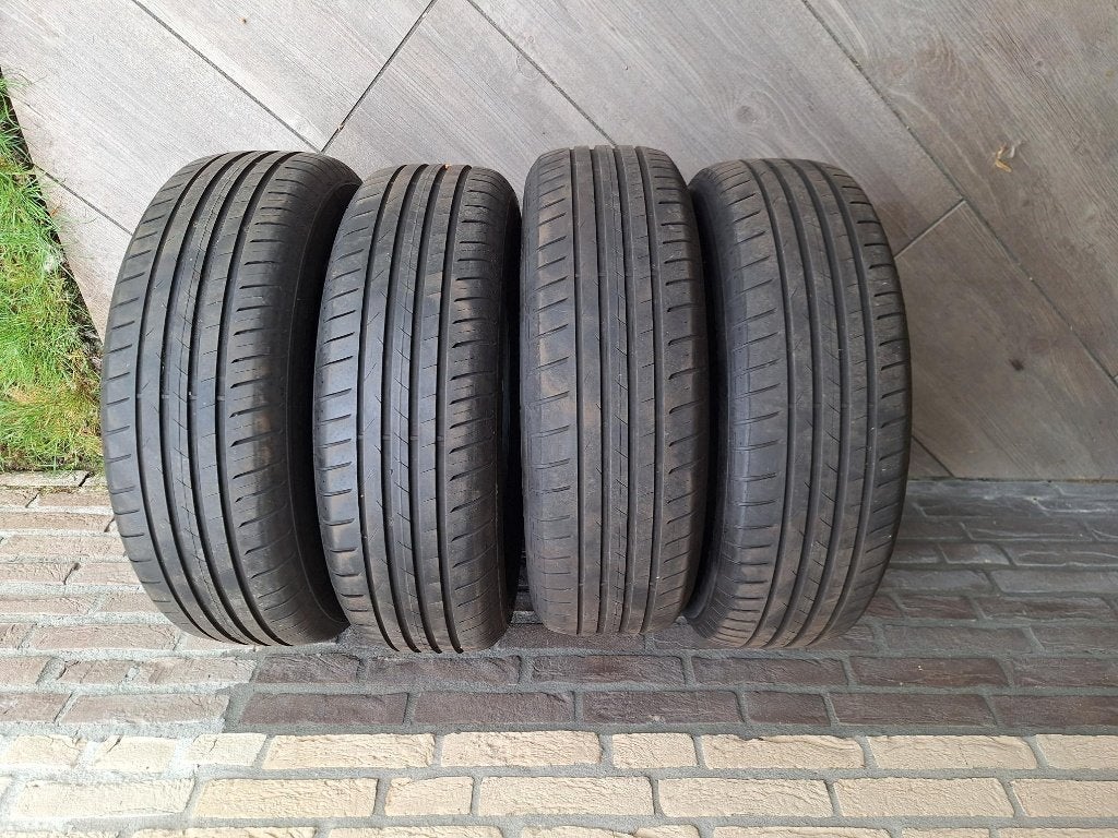 4 zomerbanden 185/65/R15 Vredestein met profiel van +/- 5 mm, Auto-onderdelen, Banden en Velgen, Ophalen, Gebruikt, 15 inch, 185 mm