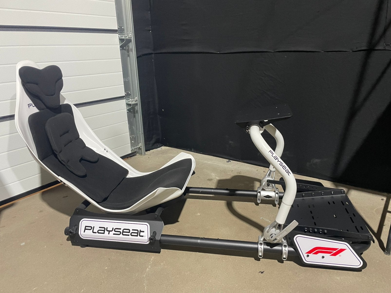 Playseat f1 instinct compleet met t gt2/sf1000 /t lcm pedals, Ophalen, Racestoel, Force feedback, PlayStation