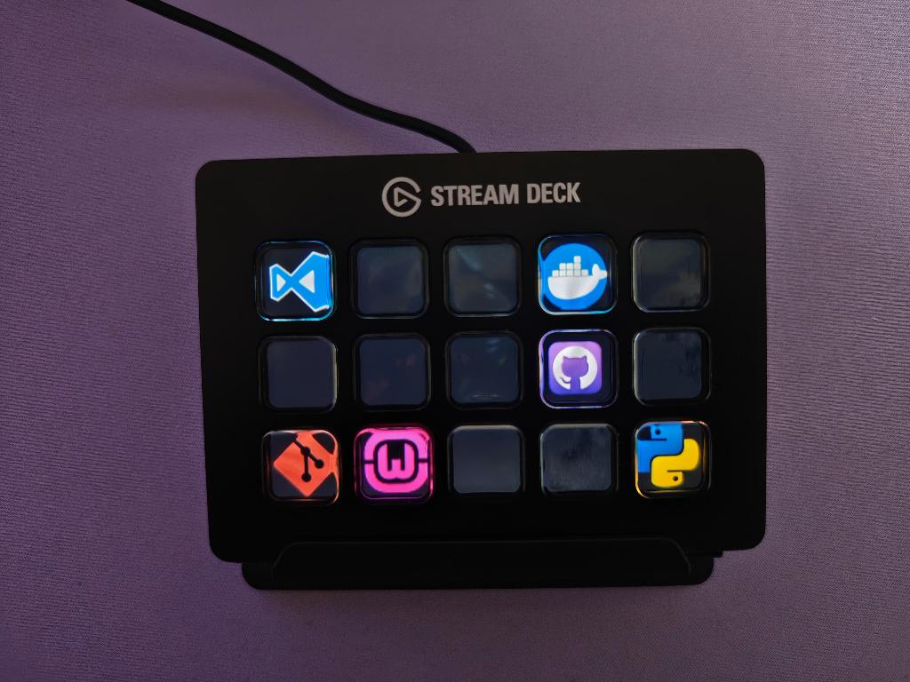 Stream Deck 15 Toetsen eerste versie, Computers en Software, Toetsenborden, Gebruikt, Overige indelingen, Bedraad, Gaming toetsenbord